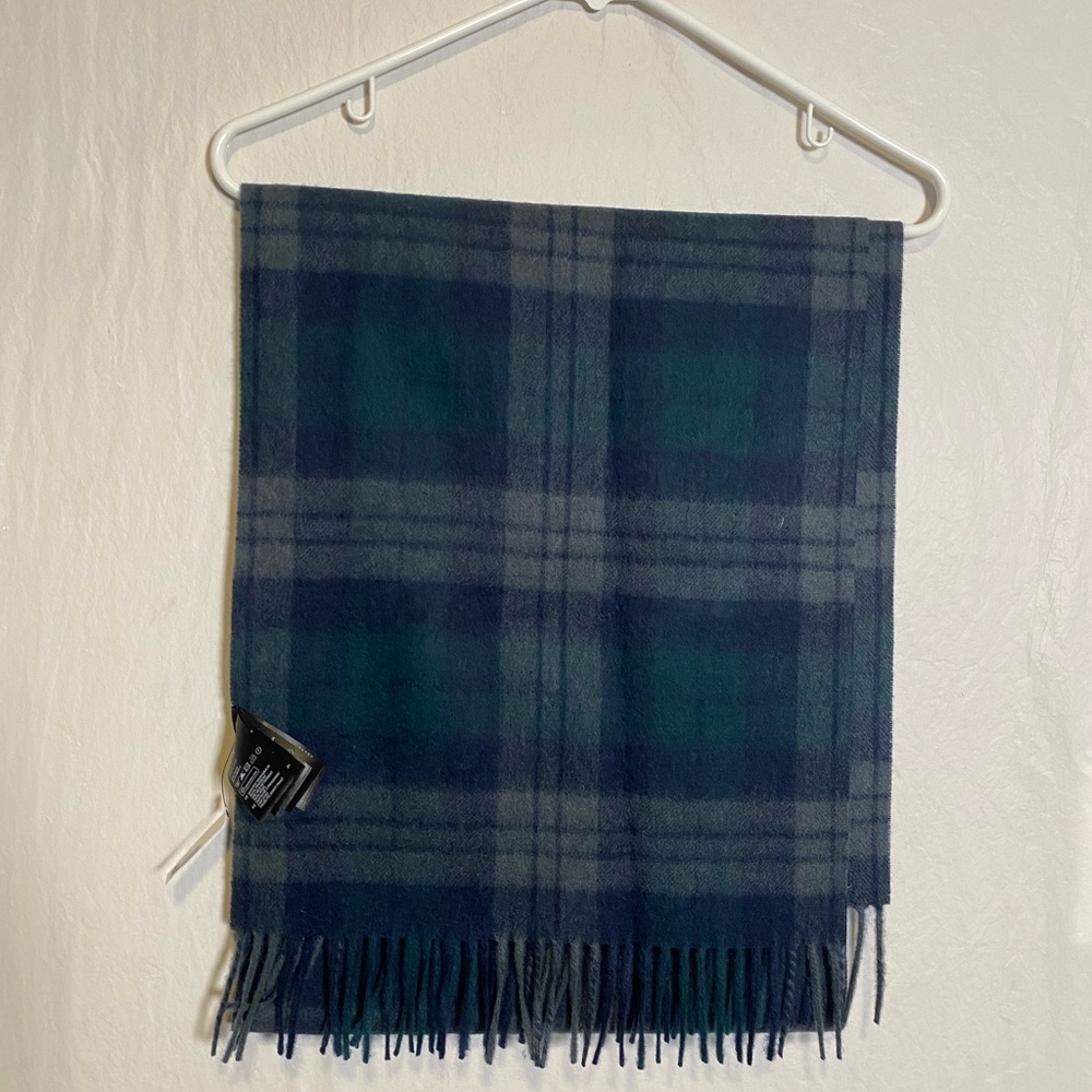 NWT 100% Wool H&M Plaid Fringe Scarf